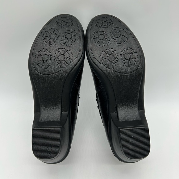 Easy Street Darcy Black Croc Comfort Wave Women’s Loafers Size 8M New With Box - Picture 9 of 12